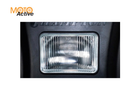 Снегоотбрасыватель  CHAMPION ST762E (6,5лс 61см 6F/2R колеса 3,6л 80кг эл.стартер, фара)