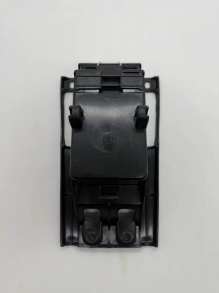 Аккумуляторный отсек ONIX