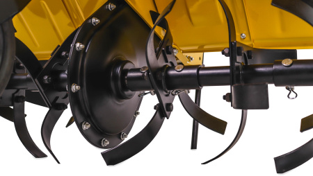 Бензиновый мотокультиватор CHAMPION BC7712