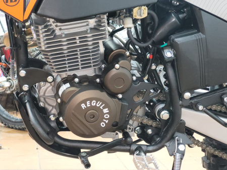 Мотоцикл REGULMOTO Sport-003 PR 300 сс 6 передач оранжевый/черный,