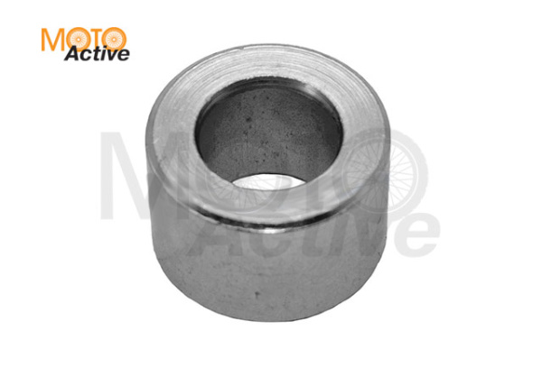 Втулка 15x18x27 заднего колеса