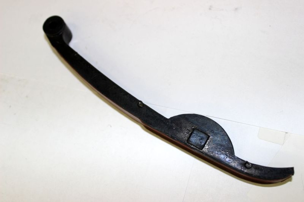 Натяжитель цепи привода распредвала