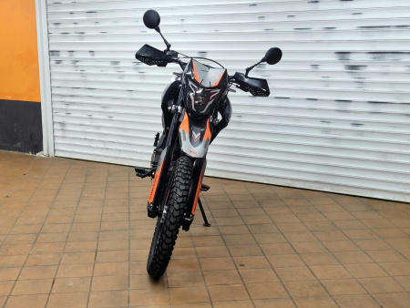 Мотоцикл REGULMOTO TE 4 valve oil черный/оранжевый