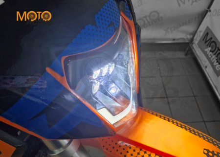 Питбайк Regulmoto SPITFIRE 140cc 17/14 PRO Черный-оранжевый