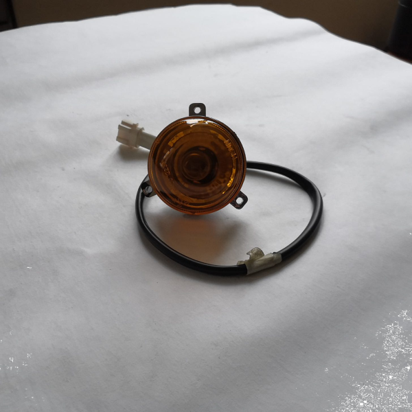 Фонарь указателя сигнала поворота правый передний Hisun 400/500/700