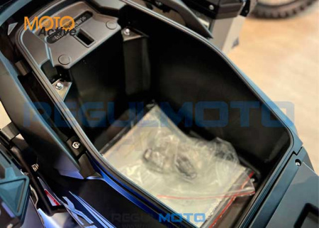 Скутер Regulmoto XDV ADVENTURE 300CC в комплекте с кофрами (LJ300T-18) EFI Черный