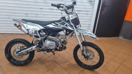 Regulmoto five 125