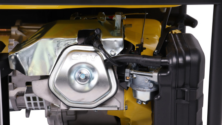 Бензиновый генератор CHAMPION GG6500-3