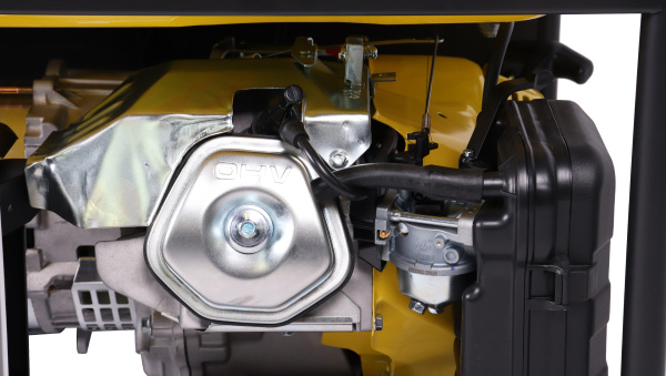 Бензиновый генератор CHAMPION GG6500-3