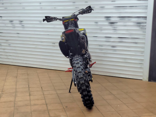 Эндуро / кроссовый мотоцикл BSE Z9 Yellow Metallic (015)