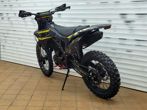 Эндуро / кроссовый мотоцикл BSE Z9 Yellow Metallic (015)