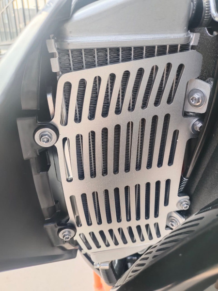 Мотоцикл REGULMOTO LEGEND 300 (балансир, с ПТС) черный-красный