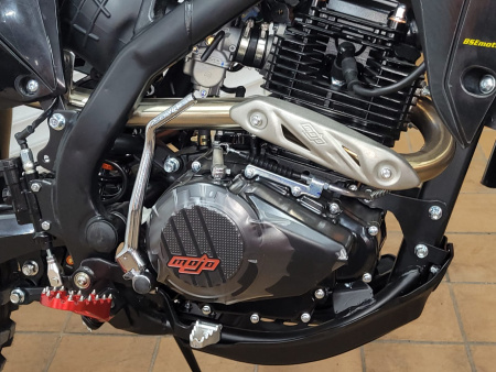 Эндуро / кроссовый мотоцикл BSE Z9 Yellow Metallic (015)