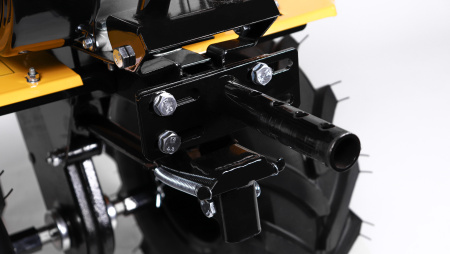 Бензиновый мотоблок CHAMPION BC8738