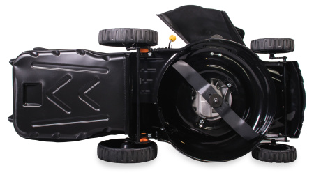 Бензиновая газонокосилка CHAMPION LM4622