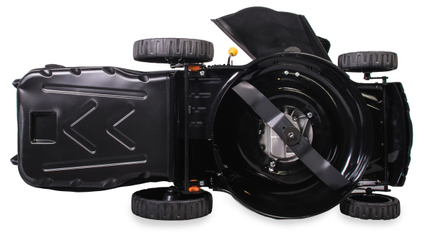 Бензиновая газонокосилка CHAMPION LM4622