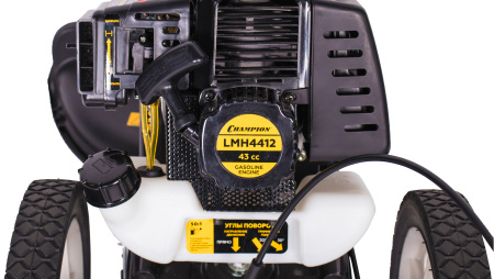 Бензиновая газонокосилка CHAMPION LMH4412