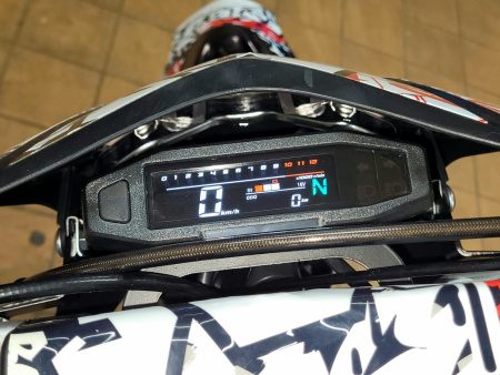 Эндуро / кроссовый мотоцикл BSE Z10 L Graffiti White (030)