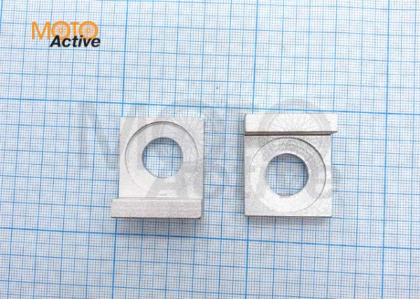 Натяжитель цепи приводной TTR125-250 (пара)