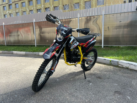 Эндуро / кроссовый мотоцикл BSE Z3 V 21/18 Yellow Twist (015)