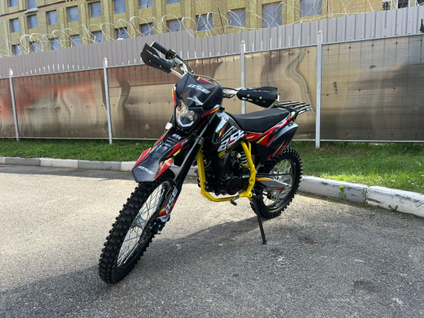 Эндуро / кроссовый мотоцикл BSE Z3 V 21/18 Yellow Twist (015)