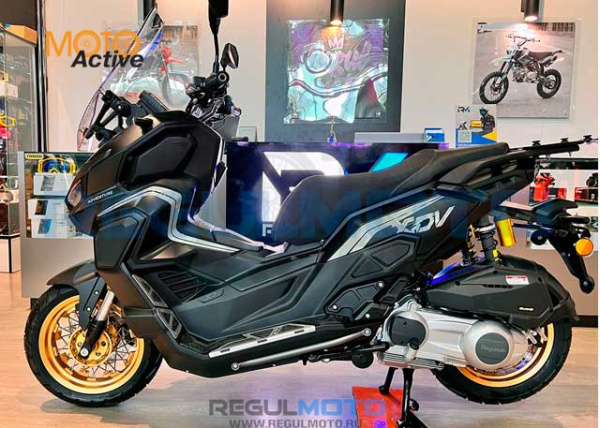 Скутер Regulmoto XDV ADVENTURE 300CC без кофр (LJ300T-18) EFI Черный