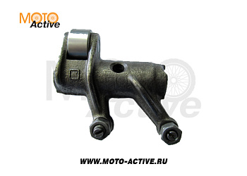 Коромысло впускного клапана №1