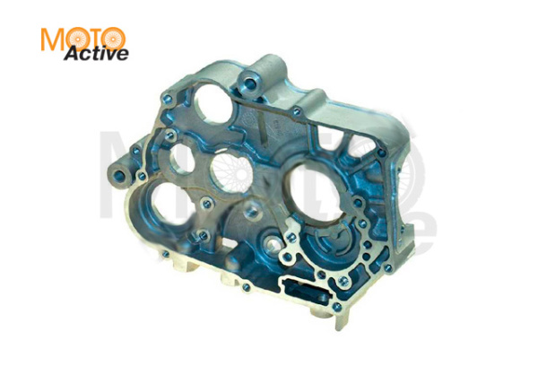 Картер правый 156FMJ YX140 (эл. стартер)