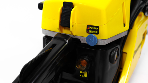 Бензиновая цепная пила CHAMPION 251-15