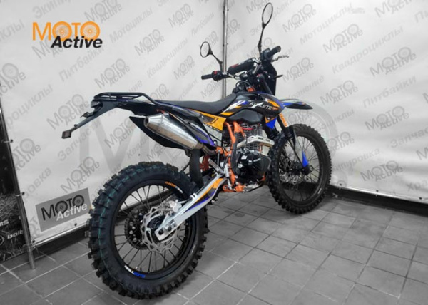 Мотоцикл REGULMOTO ATHLETE PRO (4 valves) 6 скоростей ПТС) оранжевый-черный